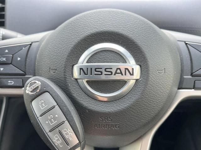 セレナ ハイウェイスターＶ　両側電動ドア　純正ＳＤナビ　後席モニター　全周囲カメラ　禁煙車　ドラレコ　コーナーセンサー　スマートキー　ＬＥＤヘッド　ビルトインＥＴＣ　クルコン　純正１６インチアルミ　オートライト　オートエアコン（47枚目）