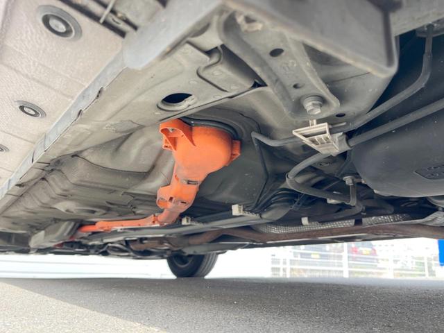 アクア Ｓ　純正ＳＤナビ　バックカメラ　禁煙車　ビルトインＥＴＣ　純正１５インチスチールキャップ　オートエアコン　Ｂｌｕｅｔｏｏｔｈ　ＣＤ／ＤＶＤ再生　フルセグ（28枚目）