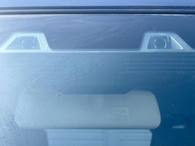 �y�X�Y�L�@�Z�[�t�e�B�T�|�[�g�z���s���ɑO���̎ԗ�����F�����A�Փ˂������Ȏ��͌x��ƃu���[�L�ŏՓˉ���Ɣ�Q�y�����A�V�X�g�B�����S�Ƀh���C�u�����y���݂��������܂��B