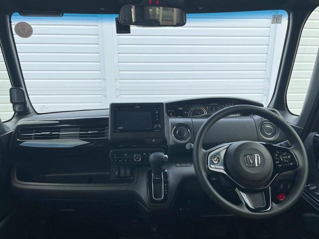 Ｎ－ＢＯＸカスタム Ｌ　純正ディスプレイオーディオ　両側電動ドア　バックカメラ　衝突軽減システム　禁煙車　レーダークルーズ　ドラレコ　コーナーセンサー　スマートキー　ＬＥＤヘッド　ＥＴＣ　純正１４インチアルミ　車線逸脱警報（2枚目）