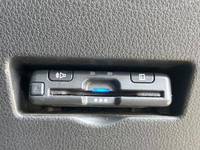 ハイゼットカーゴ クルーズ バックカメラ 衝突被害軽減システム スマートキー LEDヘッド ビルトインETC オートライト デュアルエアコン Bluetooth フルセグ LEDフォグ(5枚目)