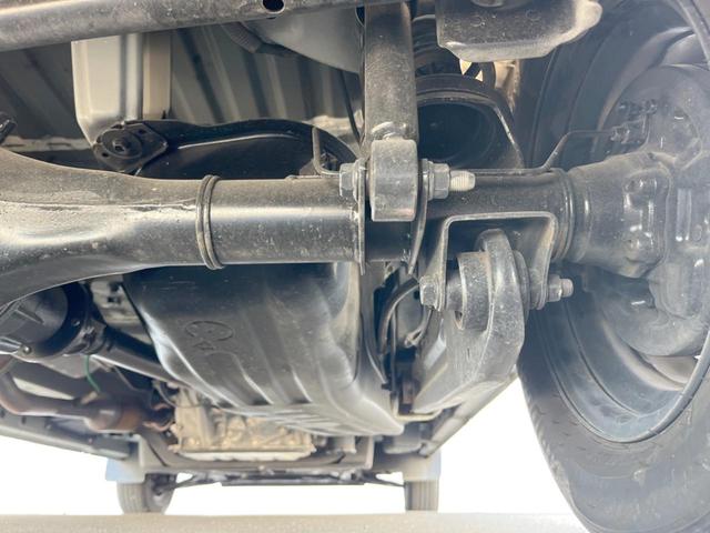 ハイゼットカーゴ クルーズ バックカメラ 衝突被害軽減システム スマートキー LEDヘッド ビルトインETC オートライト デュアルエアコン Bluetooth フルセグ LEDフォグ(22枚目)