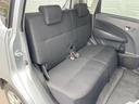 後部座席も気になるようなキズ・汚れやへたり等、大きなダメージはなく、良好な状態です。