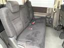 後部座席も気になるようなキズ・汚れやへたり等、大きなダメージはなく、良好な状態です。