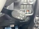 【クルーズコントロール】高速道路もラクラク走行。アクセルを離しても一定速度で走行ができ、長距離運転時の負担を軽減！加速・減速も簡単なスイッチ操作で調整できます。