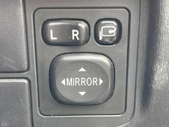 ����ư��Ǽ�ߥ顼�ۥ����ɥߥ顼����ư��Ǽ���ȤʤäƤ��ꡢ������־�Ǥ⥭�����Ĥ��ꥹ�����ޤ����ޤ��� 7