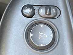 ����ư��Ǽ�ߥ顼�ۥ����ɥߥ顼����ư��Ǽ���ȤʤäƤ��ꡢ������־�Ǥ⥭�����Ĥ��ꥹ�����ޤ����ޤ��� 6