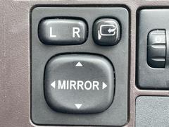 ����ư��Ǽ�ߥ顼�ۥ����ɥߥ顼����ư��Ǽ���ȤʤäƤ��ꡢ������־�Ǥ⥭�����Ĥ��ꥹ�����ޤ����ޤ��� 6