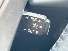 �ڥ졼�������롼������ȥ�����۹�®ƻϩ�Ǥ�Ĺ��Υ���Ԥ��ڤˡ�����ư��®�٤��ݤĥ��롼������ȥ����뤬�����ͷڸ������ƥ��Ϣ�Ȥ��������μ�ξ���Τ��Ƽִ֤��ݤĤ褦��®��Ĵ�ᤷ�Ƥ���ޤ����� 6