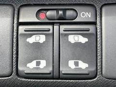 ��ξ¦�ѥ���饤�ɥɥ��ۥ��ޡ��ȥ����䱿ž�ʤΥ����å��Ǹ���ξ¦���饤�ɥɥ��γ��Ĥ���ǽ����ư�������Ϥ�����ƥɥ��򳫤���ɬ�פ�̵���������ʤ����ͤǤ��ñ�˳����Ĥ�Ǥ���Ŭ�Ǥ��� 6