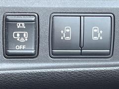 �ڥϥ󥺥ե꡼��ǽ�դ�ξ¦�ѥ���饤�ɥɥ��ۥ��饤�ɥɥ��β���­�������Ƥ��������ȡ���ưŪ�˥��饤�ɥɥ������Ĥ��ޤ�����ʪ��ξ�꤬�դ����ä����֤Ǥ⡢�ɥ��γ��Ĥ��Ǥ��ƤȤäƤ������� 6