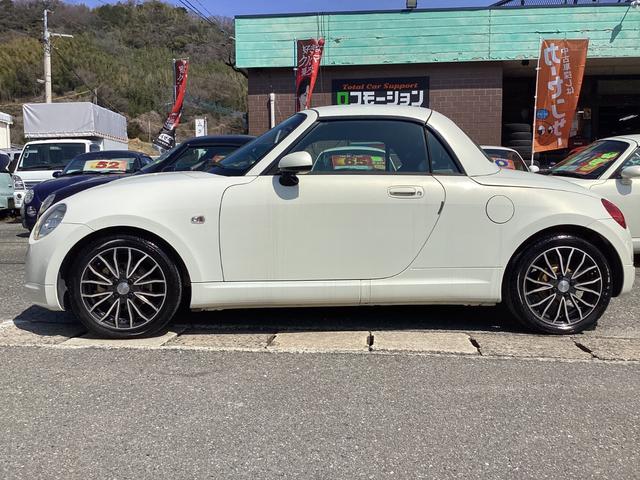 コペン ２ｎｄアニバーサリーエディション　５速マニュアル　リモコンキー　パワーウィンドウ　パワーステアリング　衝突安全ボディ　シートヒーター　ＡＢＳ　エアバック　ダブルエアバッグ　ＡＡＣ　レカロシート　ＥＴＣ（27枚目）