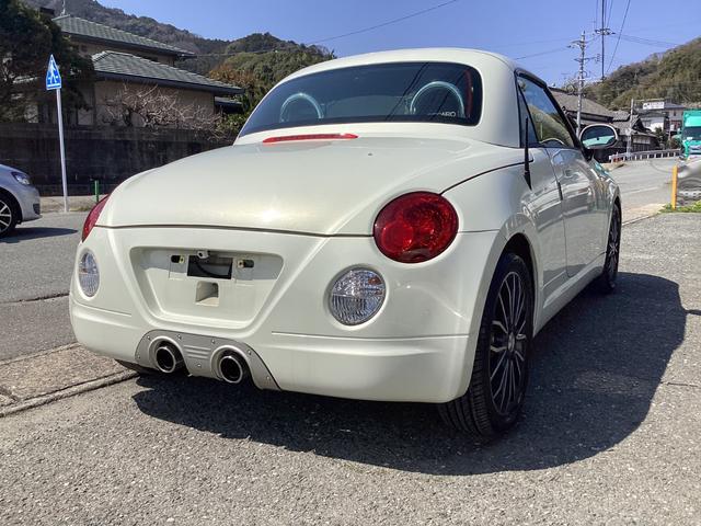 コペン ２ｎｄアニバーサリーエディション　５速マニュアル　リモコンキー　パワーウィンドウ　パワーステアリング　衝突安全ボディ　シートヒーター　ＡＢＳ　エアバック　ダブルエアバッグ　ＡＡＣ　レカロシート　ＥＴＣ（29枚目）