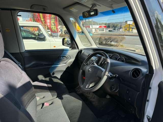 タント カスタムＸスペシャル　禁煙車　電動スライドドア　スマートキー（8枚目）