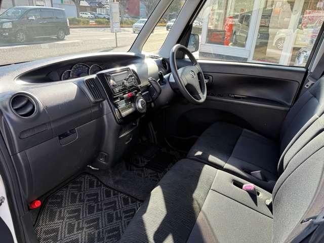 タント カスタムＸスペシャル　禁煙車　電動スライドドア　スマートキー（18枚目）