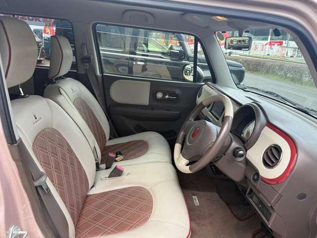 アルトラパンショコラ Ｘ　ナビＴＶ　Ｂｌｕｅｔｏｏｔｈ　Ｂモニター　ディスチャージライト　オートエアコン　アイドリングストップ　プッシュスタート　スマートキーＥＴＣ（8枚目）