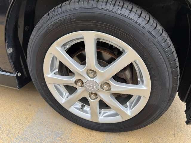ステラ カスタムＲ　禁煙車　ナビＴＶ　Ｂモニター　ディスチャージライト　フォグランプ　プッシュスタート　スマートキー　エコアイドル　純正アルミ（23枚目）
