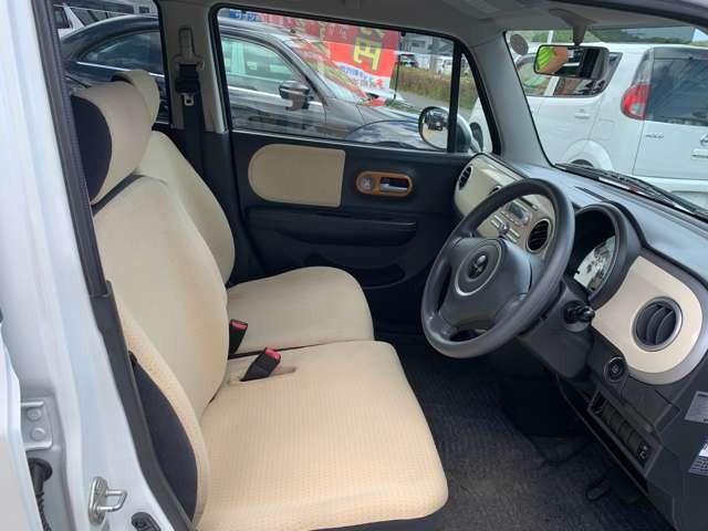 アルトラパン Ｘ　禁煙車　プッシュスタート　スマートキー　純正アルミ　電格ミラー（8枚目）
