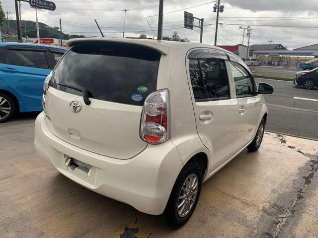 パッソ Ｘ　クツロギ　純正ナビＴＶ　ビルトインＥＴＣ　スマートキー（6枚目）