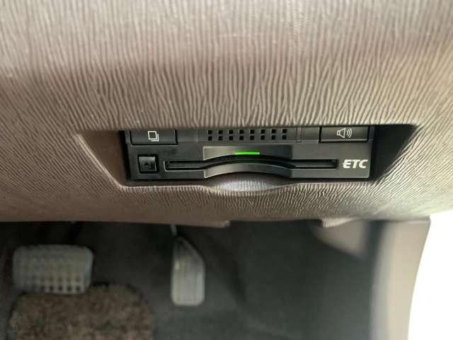 パッソ Ｘ　クツロギ　純正ナビＴＶ　ビルトインＥＴＣ　スマートキー（18枚目）