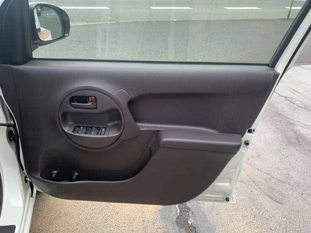 パッソ Ｘ　クツロギ　純正ナビＴＶ　ビルトインＥＴＣ　スマートキー（21枚目）