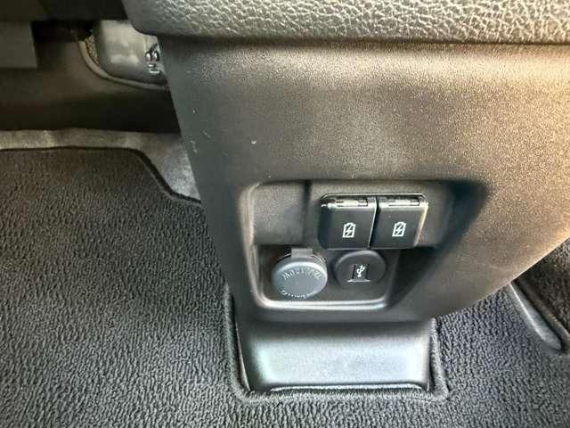 スペーシアカスタム ハイブリッドXS 禁煙車 ワンオーナー ビルトインETC シートヒーター 走行中TVOK純正アルミ オートエアコン スマートキー プッシュスタート 両側パワースライドドア(17枚目)