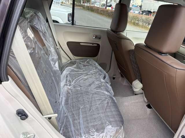 アルトラパンＬＣ Ｘ　ワンオーナー禁煙車　ディスプレイオーディ　Ｂモニター　Ｂｌｕｅｔｏｏｔｈ付　シートヒーター　アイドリングストップ　衝突軽減ブレーキ　スマートキー　プッシュスター　ト　ＬＥＤヘッドライト（8枚目）