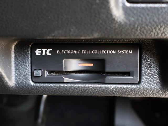 スカイライン ２５０ＧＴ　Ｂｌｕｅｔｏｏｔｈ　バックカメラ　ＥＴＣ　純正１７インチアルミホイール　プッシュスタート　パワーシート　ステアリングリモコン　スマートキー　オートライト　オートエアコン　ＨＤＤナビ　フルセグテレビ（25枚目）