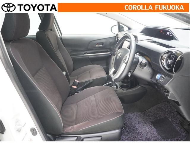 アクア Ｇ　衝突被害軽減システム　メモリーナビ　フルセグ　ＥＴＣ　バックカメラ　ＣＤ　ＤＶＤ再生　キーレス　スマートキー　盗難防止装置（10枚目）