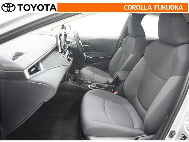 カローラツーリング ハイブリッド　Ｓ　衝突被害軽減システム　メモリーナビ　フルセグ　ＥＴＣ　バックカメラ　ドラレコ　ＣＤ　ＤＶＤ再生　キーレス　スマートキー　盗難防止装置（12枚目）