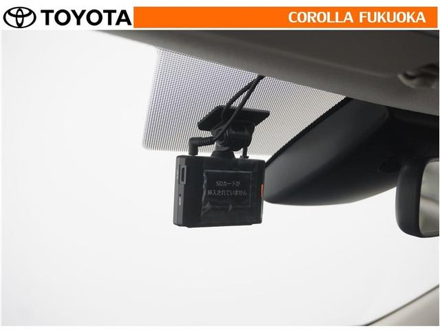 カローラツーリング ハイブリッド　Ｓ　衝突被害軽減システム　メモリーナビ　フルセグ　ＥＴＣ　バックカメラ　ドラレコ　ＣＤ　ＤＶＤ再生　キーレス　スマートキー　盗難防止装置（19枚目）