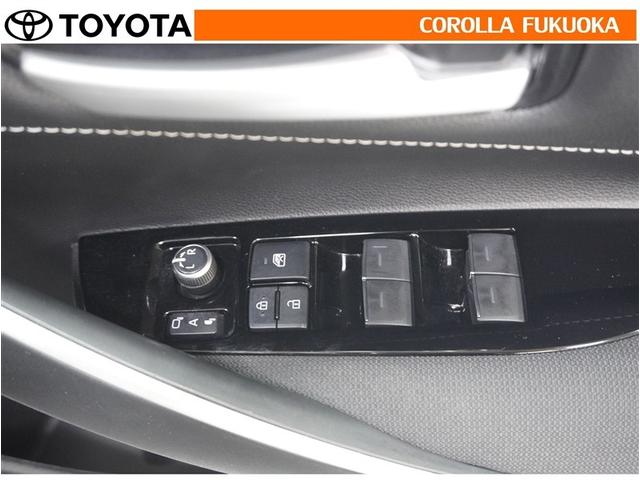 カローラツーリング ハイブリッド　Ｓ　衝突被害軽減システム　メモリーナビ　フルセグ　ＥＴＣ　バックカメラ　ドラレコ　ＣＤ　ＤＶＤ再生　キーレス　スマートキー　盗難防止装置（31枚目）