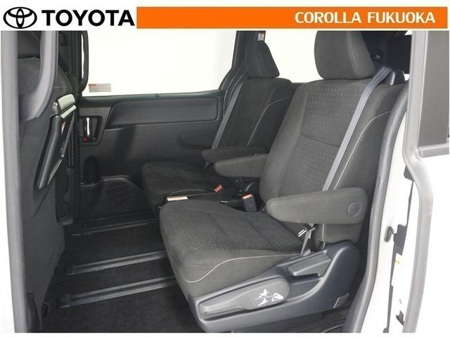 �Z�J���h�V�[�g�͍��E�Ɨ��̃V�[�g�`��B�D�݂̎p���ł������h���C�u�I