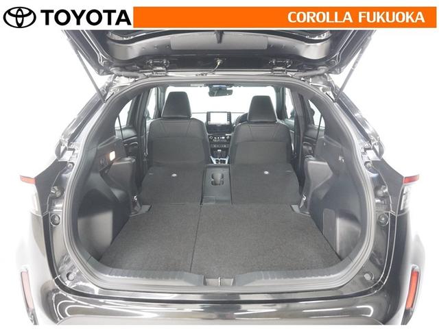 ヤリスクロス ハイブリッドＺ　衝突被害軽減システム　メモリーナビ　フルセグ　ＥＴＣ　バックカメラ　ドラレコ　ＣＤ　ＤＶＤ再生　キーレス　スマートキー　盗難防止装置（14枚目）