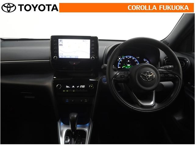 ヤリスクロス ハイブリッドＺ　衝突被害軽減システム　メモリーナビ　フルセグ　ＥＴＣ　バックカメラ　ドラレコ　ＣＤ　ＤＶＤ再生　キーレス　スマートキー　盗難防止装置（15枚目）