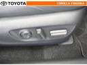 運転席パワーシート。お好みの乗車姿勢を電動で調整できます。