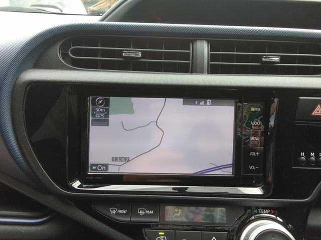 アクア S ハイブリッド 中期型 スマートキー TVナビ バックカメラ ETC車載器 DVD再生 CD再生 Bluetooth接続 アイドリングストップ プッシュスタート オートライト(44枚目)