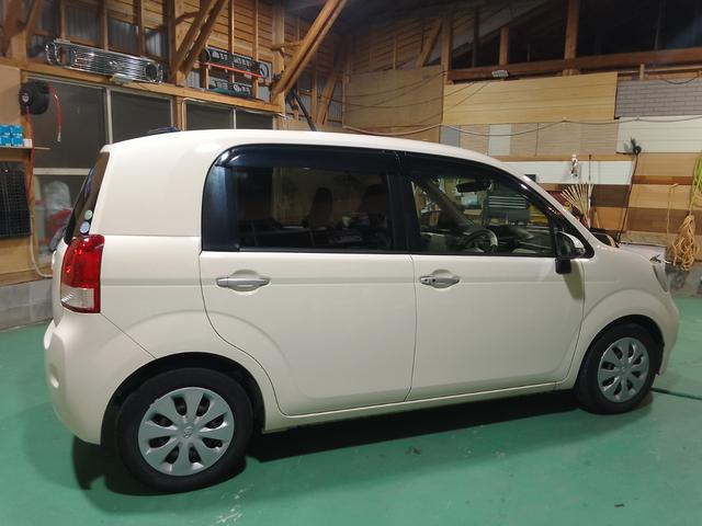 ポルテ Ｇ　ＳＤナビ　フルセグＴＶ　ＣＤ　ＤＶＤ　Ｂｌｕｅｔｏｏｔｈ　バックカメラ　ＥＴＣ　横滑り防止ブレーキ　左側パワースライドドア　運転席シートヒーター　ＨＩＤヘッドライト　フォグランプ（10枚目）