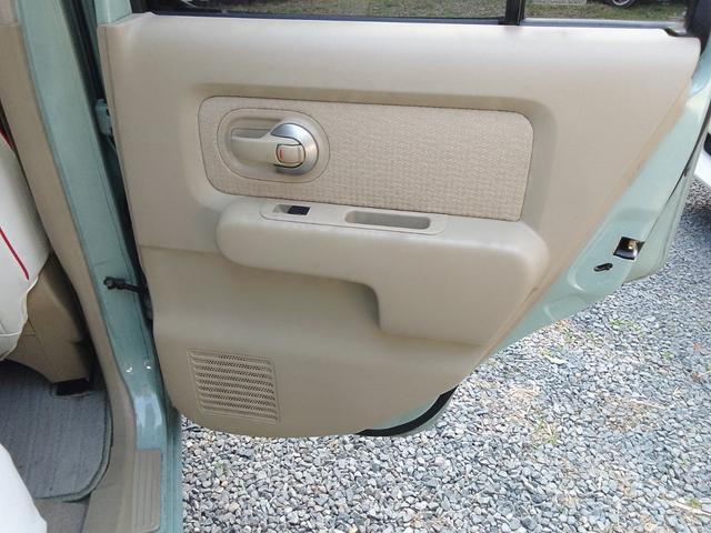 キューブ 15M プレミアムインテリア 下取車価格 クラッツィホワイトレザーキルティングタイプシートカバー 現状渡し 車検付き 禁煙車(27枚目)