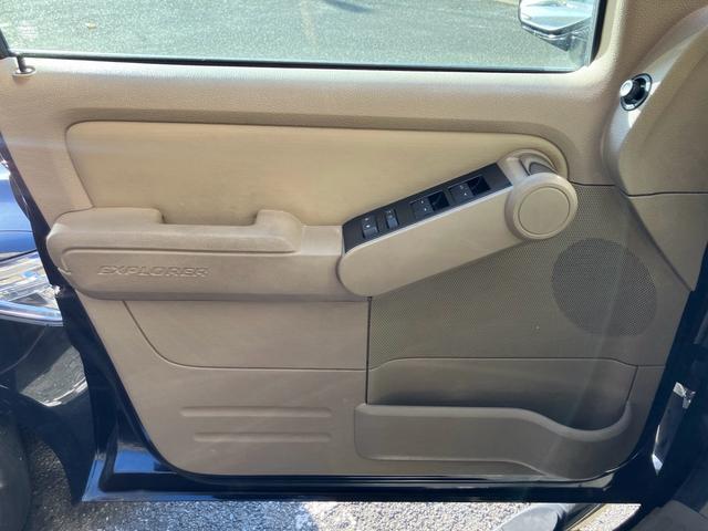 エクスプローラースポーツトラック XLT ナビテレビ バックカメラ サイドカメラ ETC キーレス 新品アルミホイール レザーシート(37枚目)