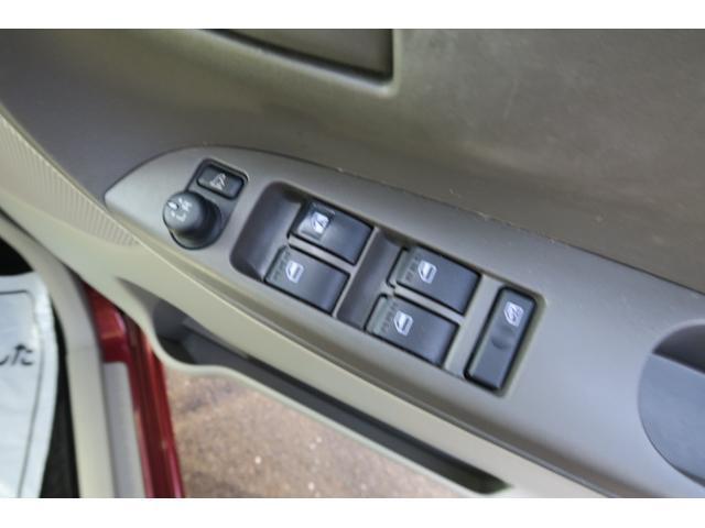 タント Ｘ　ＳＡ　車検２年付　スマートキー　プッシュスタート　ＣＤ　オートエアコン　エコアイドル　左側電動スライドドア　トラクションコントロール　プライバシーガラス　セキュリティ（10枚目）