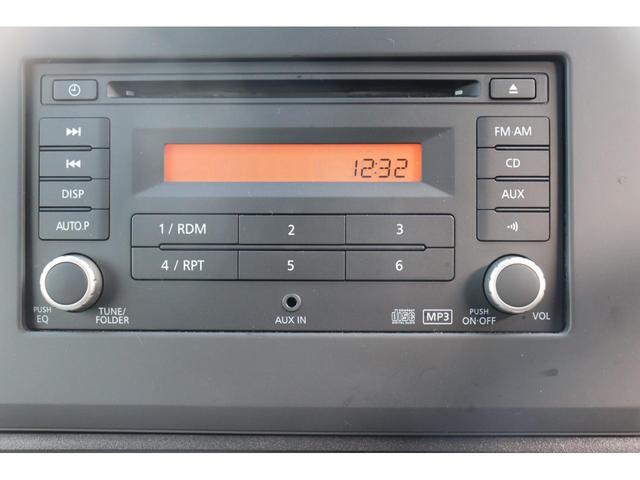 デイズ 　Ｂ　キーレス　コーナーセンサー　アイドリングストップ　ＣＤ　ベンチシート　電動格納ドアミラー（9枚目）