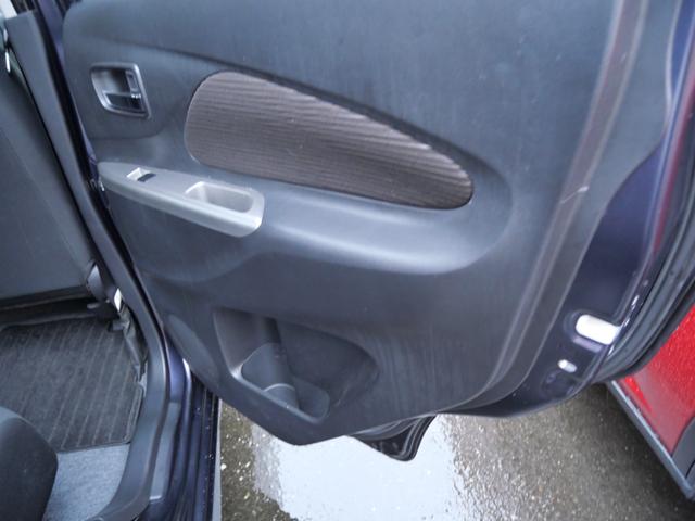 デイズ ハイウェイスター　Ｇ　ナビ　フルセグ　ミラー内蔵アラウンドビューモニター　ＥＴＣ　インテリジェントキー　プッシュスタート　オートエアコン　パワーステアリング（13枚目）