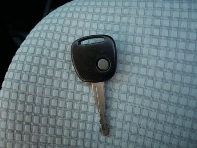 アルト L キーレスエントリー CD アイドリングストップ トラクションコントロール シートヒーター セキュリティ パワーウィンドウ(34枚目)