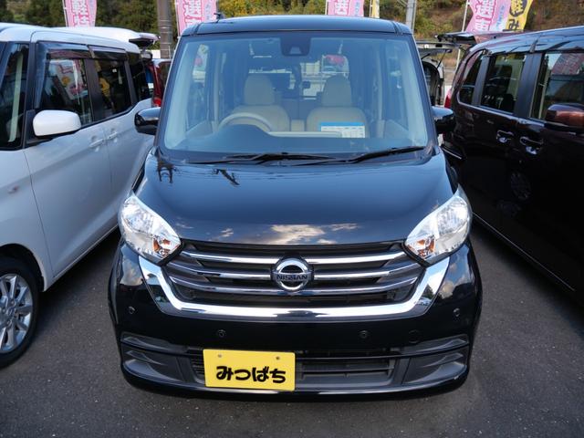 デイズルークス X ミラー内蔵アラウンドビューモニター 左側電動スライドドア オートエアコン インテリジェントキー プッシュスタートレザー調シートカバー ETC 電動格納ミラー ナビ TV(3枚目)