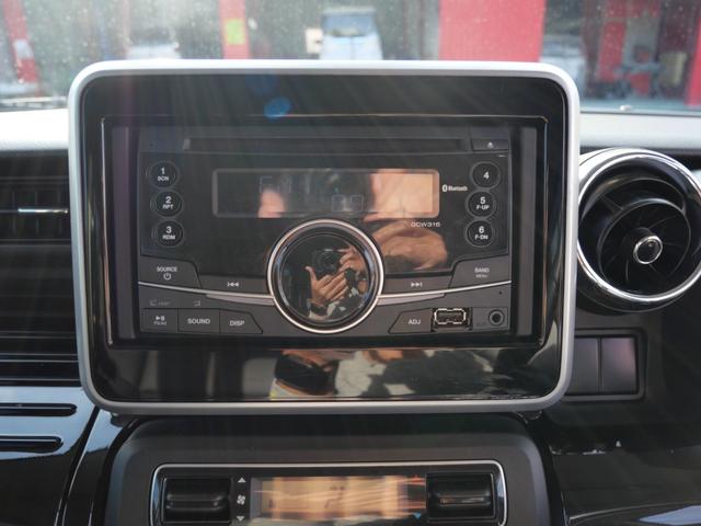 スペーシアカスタム ハイブリッドＸＳ　両側電動スライドドア　ＣＤ　オートエアコン　シートヒーター　トラクションコントロール　純正１５インチアルミホイール　ＬＥＤヘッドライト　アイドリングストップ　スマートキー　プッシュスタート（7枚目）