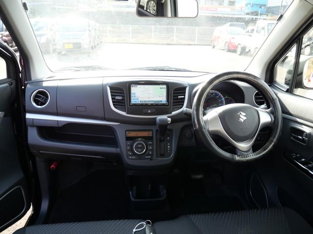 ワゴンＲスティングレー Ｘ　スマートキー　プッシュスタート　ドライブレコーダー　アイドリングストップ　ナビ　ＴＶ　トラクションコントロール　オートエアコン（5枚目）