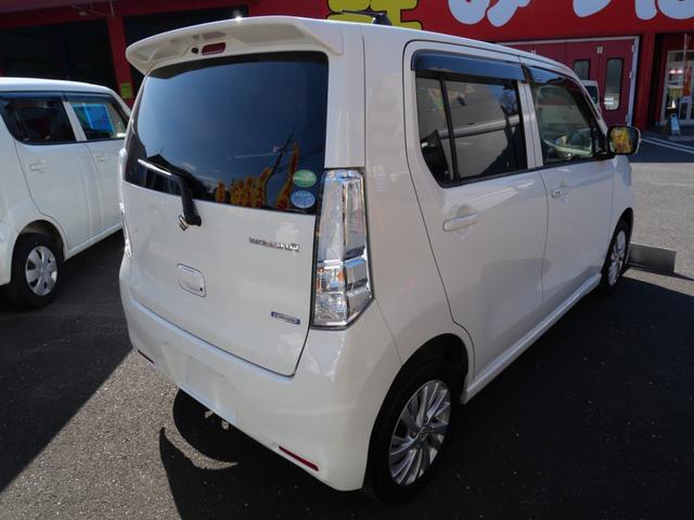 ワゴンＲ ＦＺ　スマートキー　プッシュスタート　ナビ　フルセグ　トラクションコントロール　アイドリングストップ　オートエアコン　シートヒーター　電動格納ミラー（5枚目）