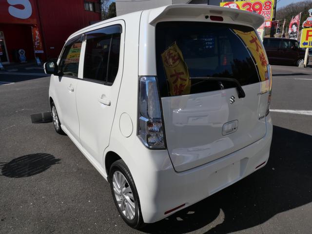 ワゴンＲ ＦＺ　スマートキー　プッシュスタート　ナビ　フルセグ　トラクションコントロール　アイドリングストップ　オートエアコン　シートヒーター　電動格納ミラー（7枚目）