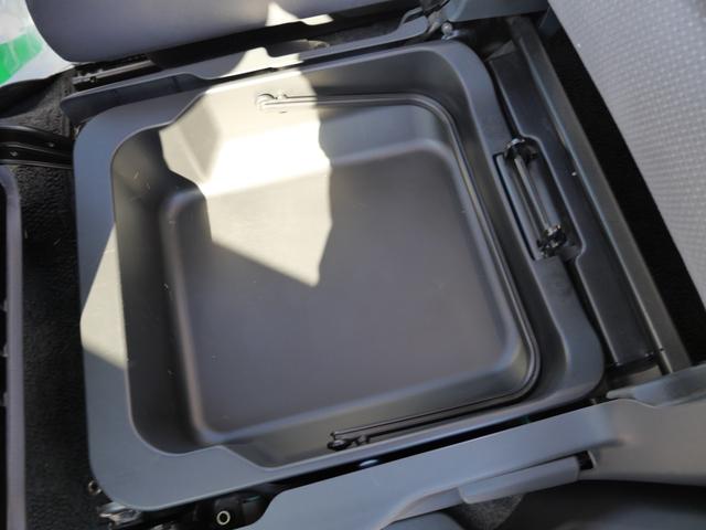 ワゴンＲ ＦＺ　スマートキー　プッシュスタート　ナビ　フルセグ　トラクションコントロール　アイドリングストップ　オートエアコン　シートヒーター　電動格納ミラー（19枚目）